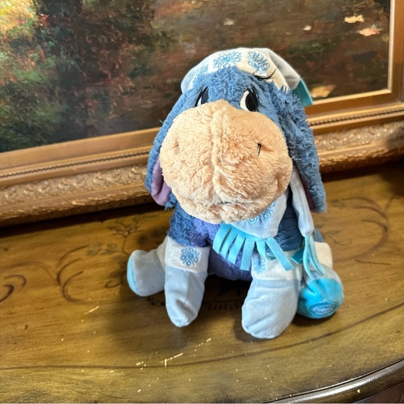 Disney Store Exclusive Winnie The Pooh Eeyore Winter Snowflake Plush Stuffed HTF - Picture 2 of 9